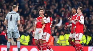 马刺遭遇双 马刺遭遇双